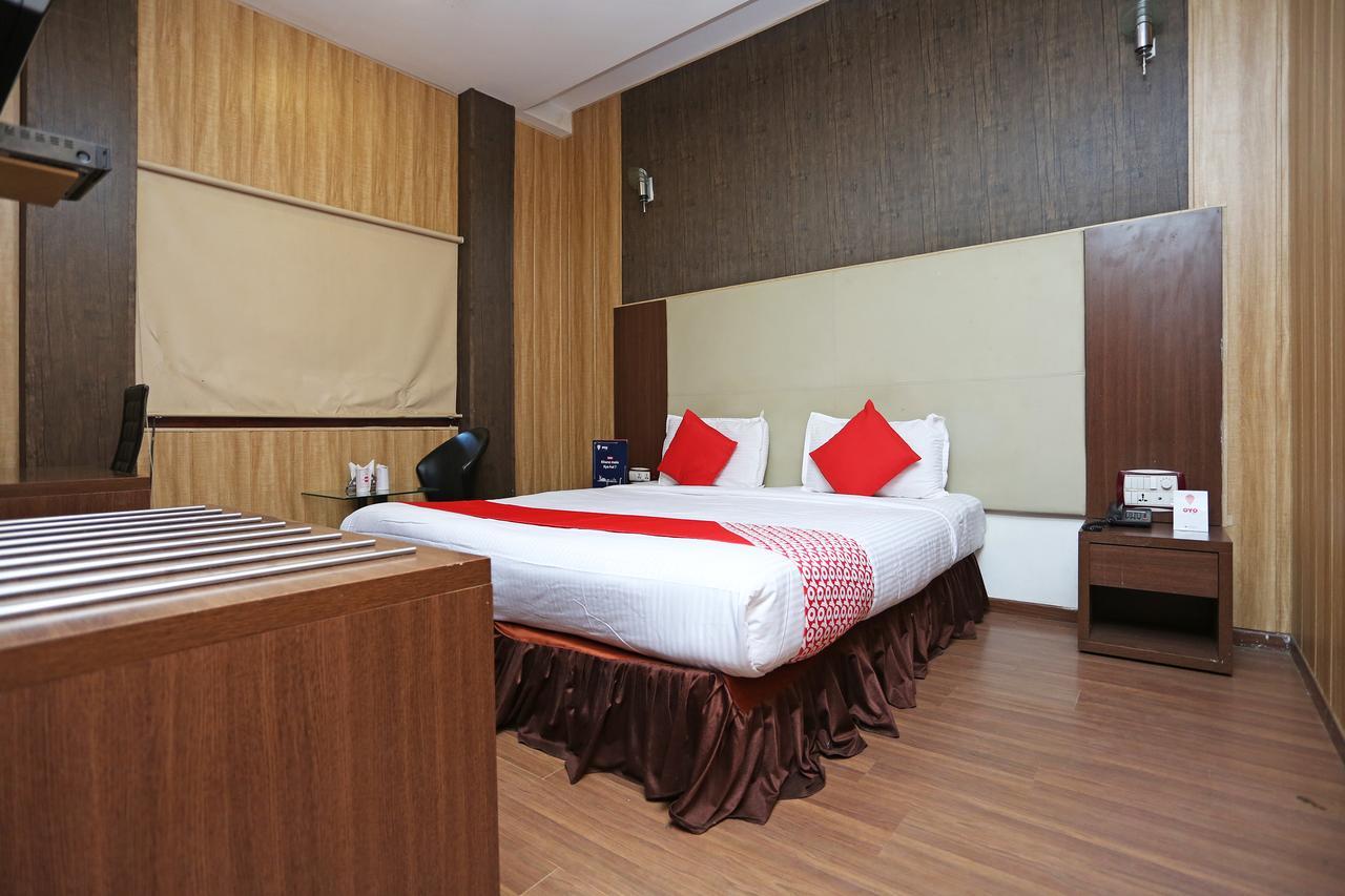 Oyo 10690 Florence Hotel Rāipur Exterior foto