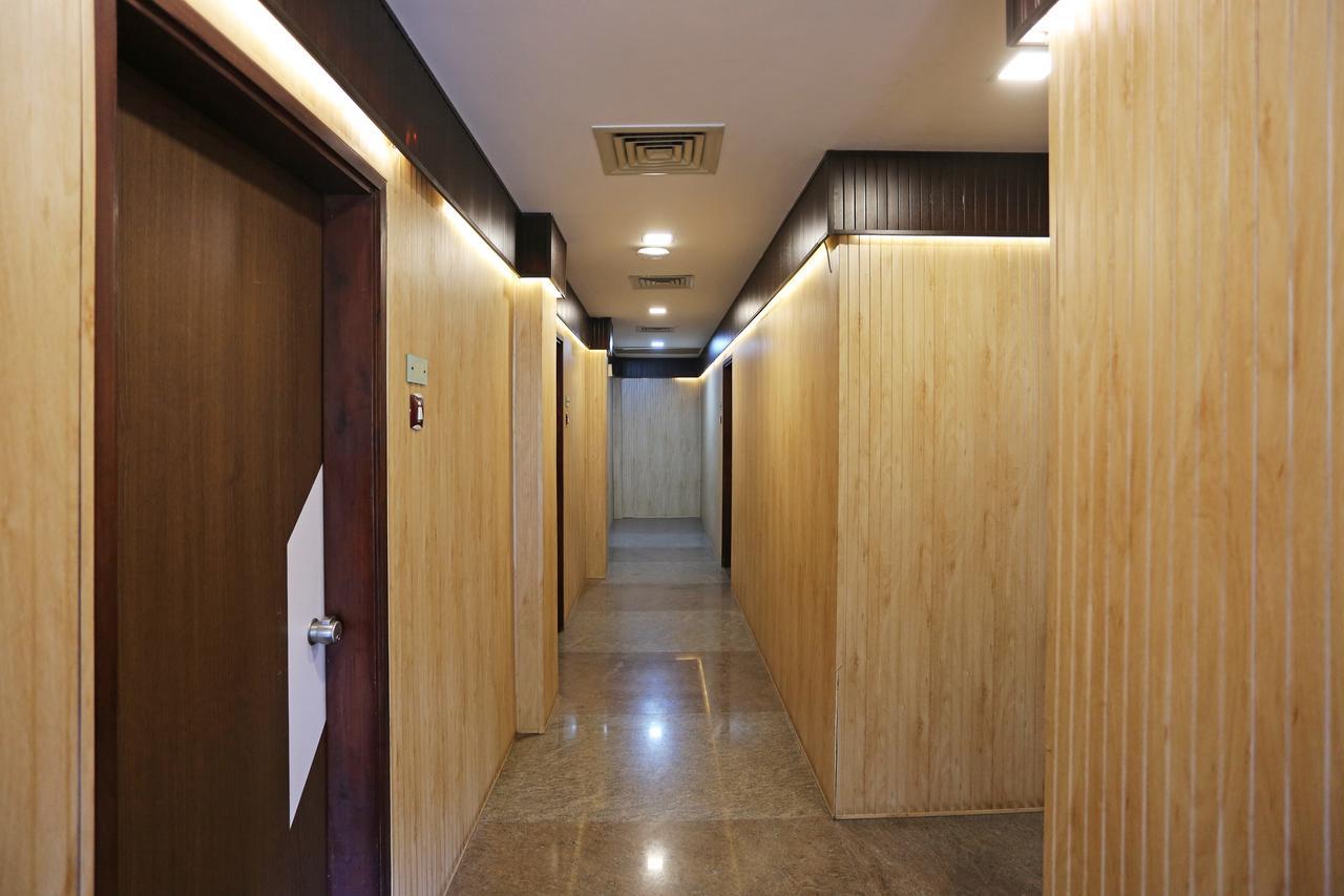 Oyo 10690 Florence Hotel Rāipur Exterior foto